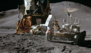 Moon rover