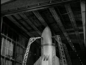 Veritical Spaceship Hanger